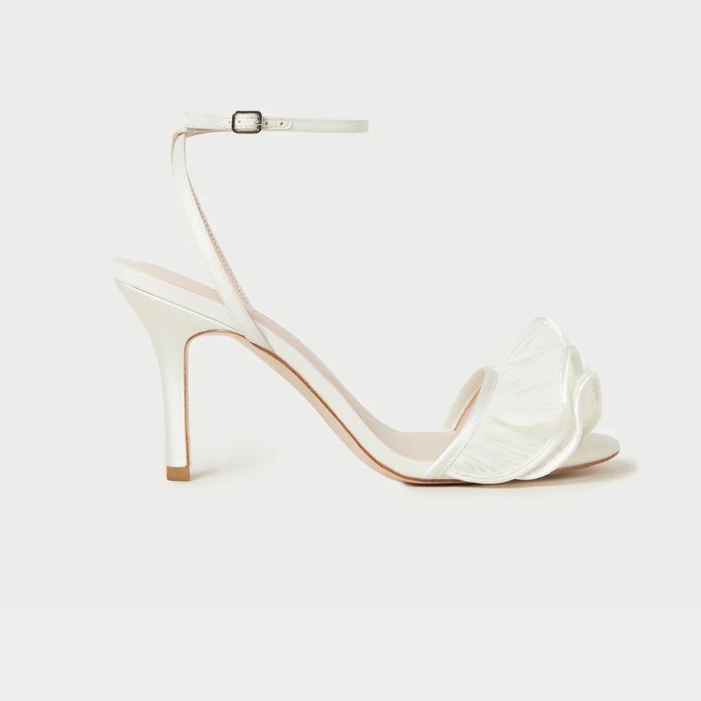 NEW Loeffler Randler, Estella Pearl Ruffle Heeled Sandal, Size 8.5
